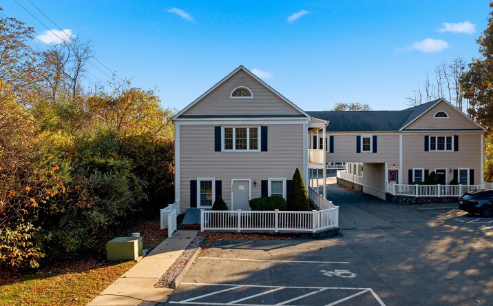Pictures of Office property located at 123 Elm Street, Unit 14, Old Saybrook, CT 06475, Old Saybrook, CT 06475 for lease - image #1