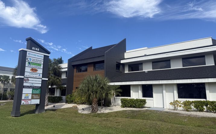 Pictures of Office property located at 8140 College Pkwy, Fort Myers, FL 33919 for lease - image #1