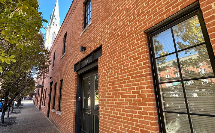 Pictures of Office property located at 2010 S 8th Street, St. Louis, MO 63104 for lease - image #1