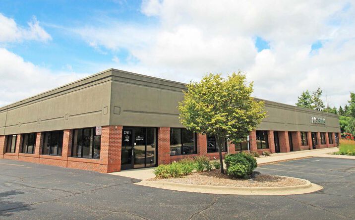 Pictures of Industrial property located at 27611-27615 Halsted Rd, Farmington Hills, MI 48331 for lease - image #1