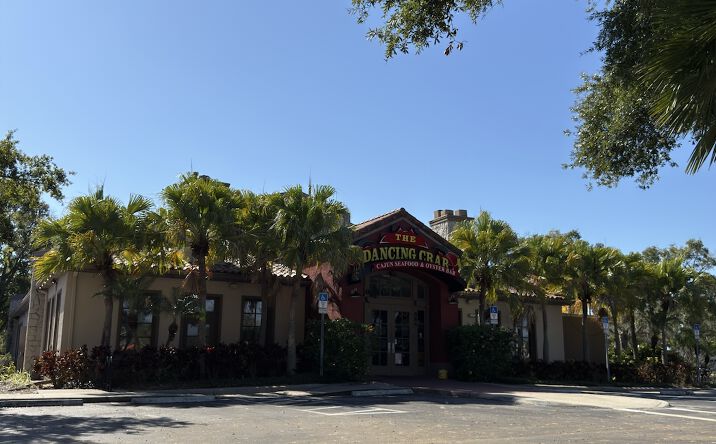Pictures of Retail property located at 884 W State Rd 436, Altamonte Springs, FL 32714 for lease - image #1