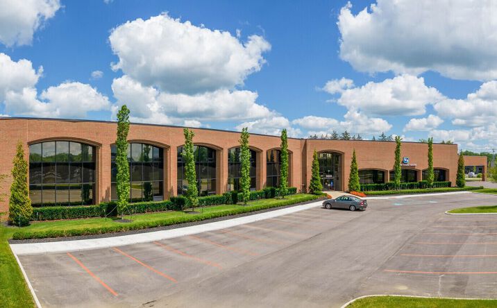 Pictures of Retail, Office property located at 3800 W Dublin-Granville Rd, Dublin, OH 43017 for lease - image #1