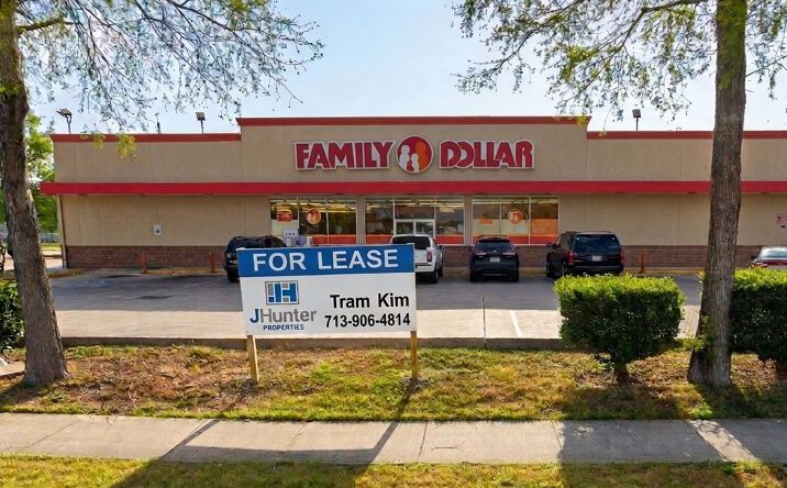 Pictures of Retail property located at 901 Shaver St, Pasadena, TX 77506 for lease - image #1