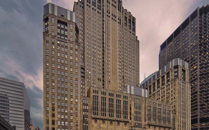 Pictures of Office property located at 20 N Wacker Dr, Chicago, IL 60606 for lease - image #1