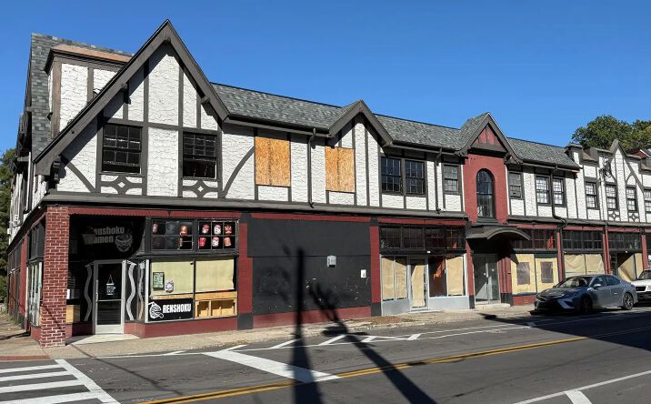 Pictures of Retail property located at 123 W Oak St, Louisville, KY 40203 for lease - image #1