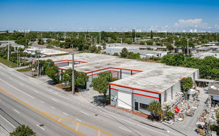 Pictures of Industrial property located at 1610 S Dixie Hwy, Pompano Beach, FL 33060 for lease - image #1
