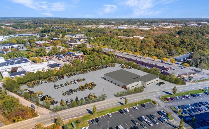 Pictures of Industrial property located at 370 Wampanoag Trl, Riverside, RI 02915 for lease - image #1