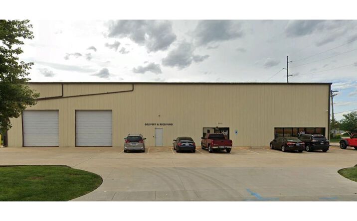Pictures of Industrial property located at 4400 WESTGATE Drive, Springfield, IL 62707 for lease - image #1