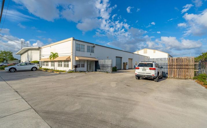 Pictures of Industrial property located at 1226 NW 23rd Ave, Fort Lauderdale, FL 33311 for lease - image #1