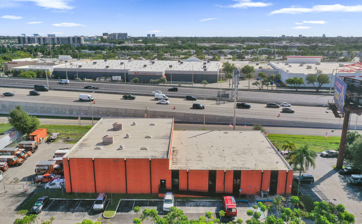 Pictures of Industrial property located at 2801 Evans St, Hollywood, FL 33020 for lease - image #1