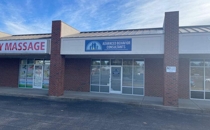 Pictures of Office property located at 3441 Fort Campbell Blvd, Clarksville, TN 37042 for lease - image #1