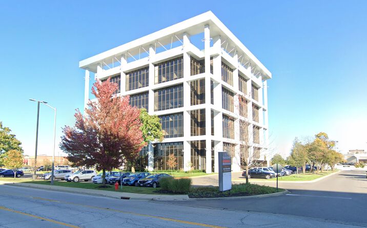 Pictures of Office property located at 1111 Plaza Dr, Schaumburg, IL 60173 for lease - image #1