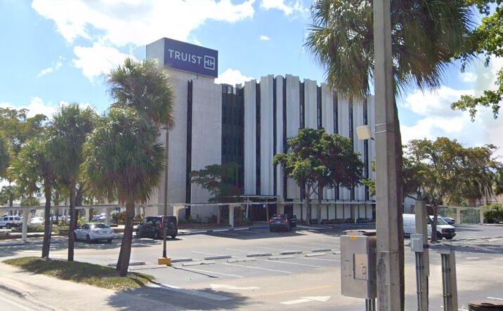 Pictures of Retail, Office property located at 1771 N State Rd 7, Fort Lauderdale, FL 33313 for lease - image #1