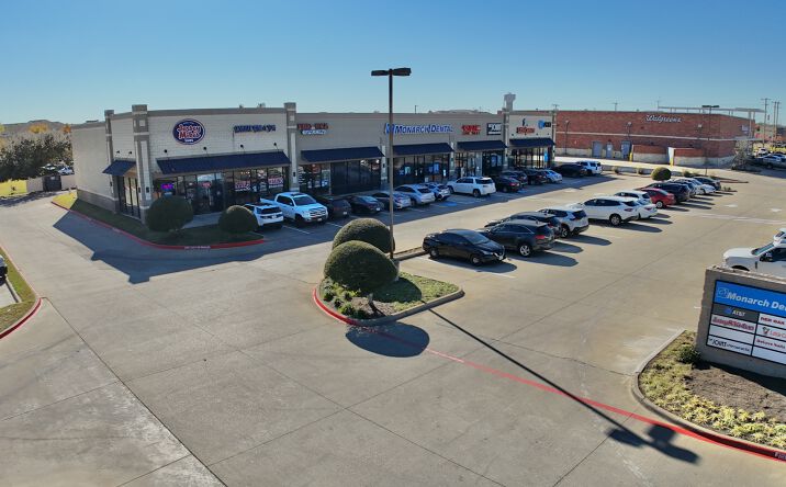 Pictures of Retail property located at 109 E Ovilla Rd., Red Oak, TX 75154 for lease - image #1