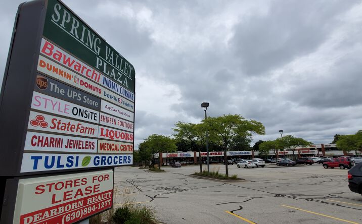 Pictures of Retail property located at 801-897 E Schaumburg Rd, Schaumburg, IL 60194 for lease - image #1