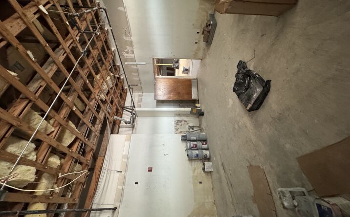 Pictures of Retail, Industrial, Special Purpose property located at 1604 S New Braunfels Ave, San Antonio, TX 78210 for lease - image #1