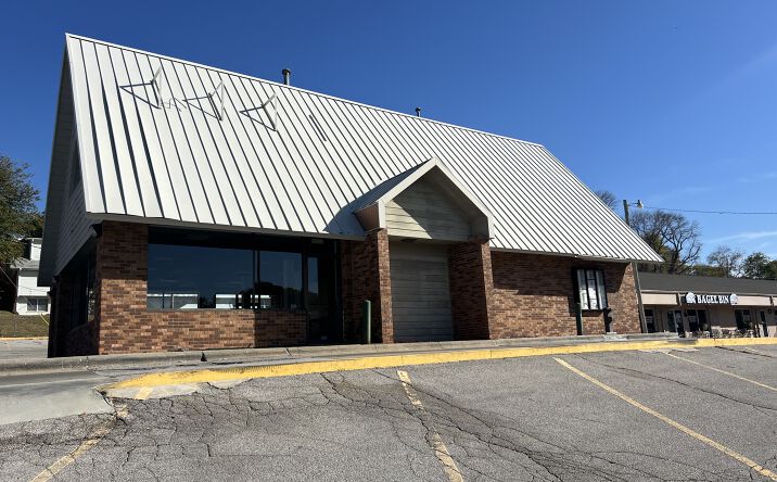 Pictures of Retail property located at 1209 S 119th St, Omaha, NE 68144 for lease - image #1