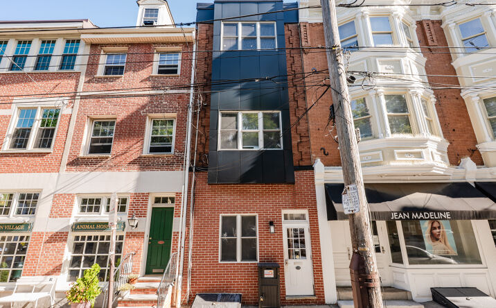 Pictures of Office property located at 319 Bainbridge St, Philadelphia, PA 19147 for lease - image #1