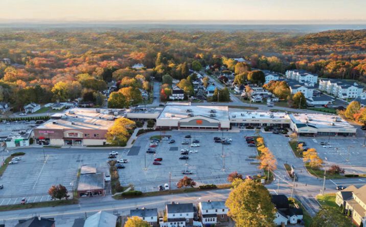 Pictures of Retail property located at 16 Boston Post Rd, Waterford, CT 06385 for lease - image #1