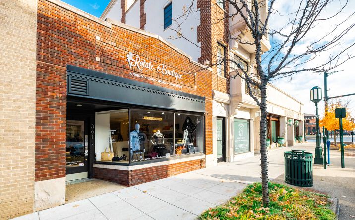 Pictures of Retail property located at 361 E Maple Rd, Birmingham, MI 48009 for lease - image #1
