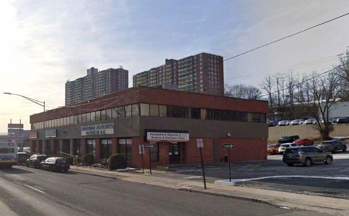 Pictures of Office, Special Purpose, Retail property located at 1915 Central Park Ave, Yonkers, NY 10710 for lease - image #1