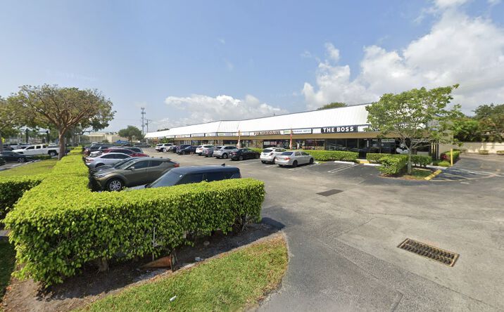 Pictures of Retail property located at 3971 Federal Hwy, Pompano Beach, FL 33064 for lease - image #1