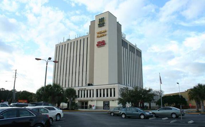 Pictures of Office property located at 801 W Bay Dr, Largo, FL 33770 for lease - image #1