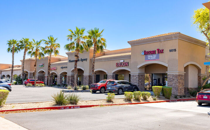 Pictures of Retail property located at 9015 W Union Hills Dr, Peoria, AZ 85382 for lease - image #1