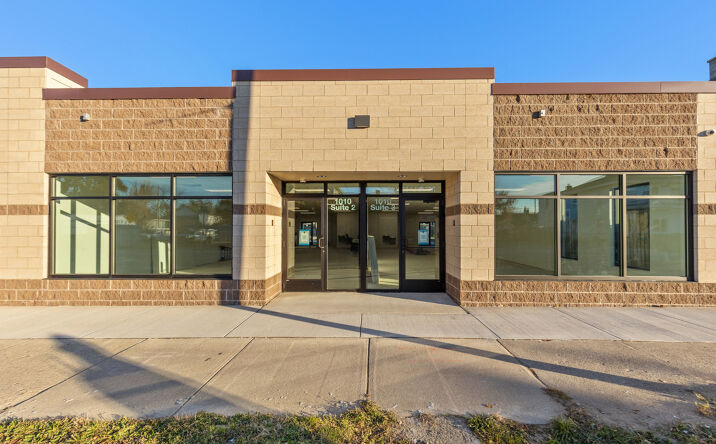 Pictures of Retail, Office property located at 1010 Cesar E Chavez Avenue SW, Grand Rapids, MI 49503 for lease - image #1