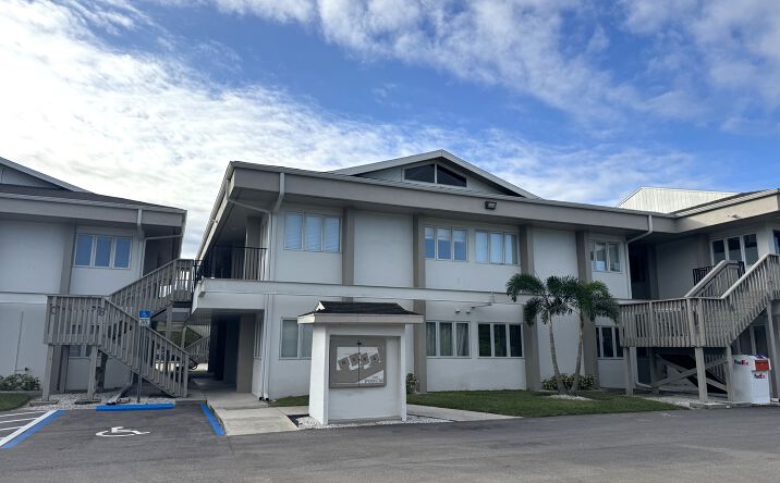 Pictures of Office property located at 1705 Colonial Blvd, Fort Myers, FL 33907 for lease - image #1