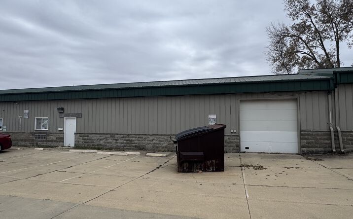 Pictures of Industrial property located at 1201 Major St, Normal, IL 61761 for lease - image #1