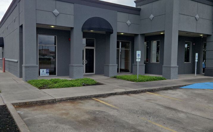 Pictures of Retail, Office, Restaurant property located at 4012 Dowlen Rd, Beaumont, TX 77706 for lease - image #1