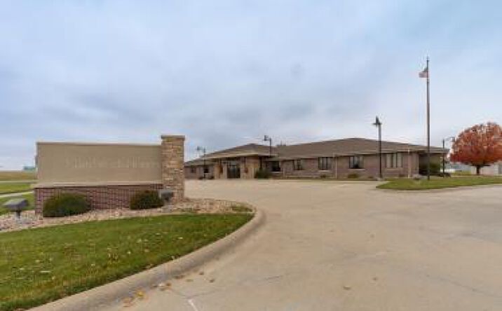 Pictures of Office property located at 2203 Osborne Dr W, Hastings, NE 68901 for lease - image #1