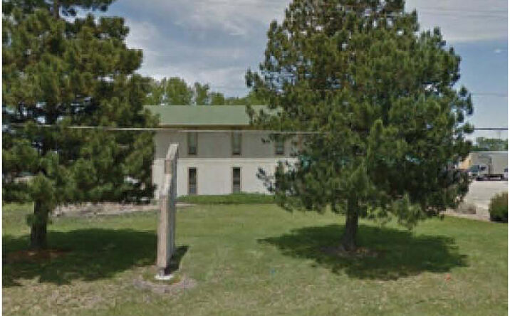 Pictures of Office, Industrial, Special Purpose property located at 2730 SW 57th St, Topeka, KS 66609 for lease - image #1