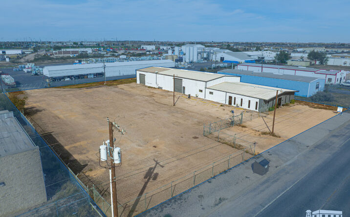 Pictures of Industrial property located at 2415 E Hwy 80, Midland, TX 79706 for lease - image #1