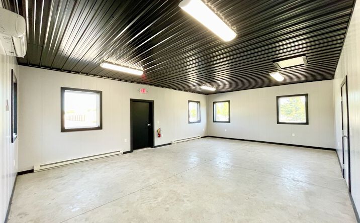 Pictures of Industrial property located at 1637 29th Ave S #35, Moorhead, MN 56560 for lease - image #1