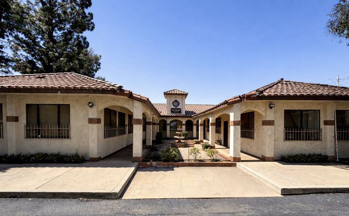 Pictures of Retail, Office property located at 199 S Monte Vista Ave, San Dimas, CA 91773 for lease - image #1