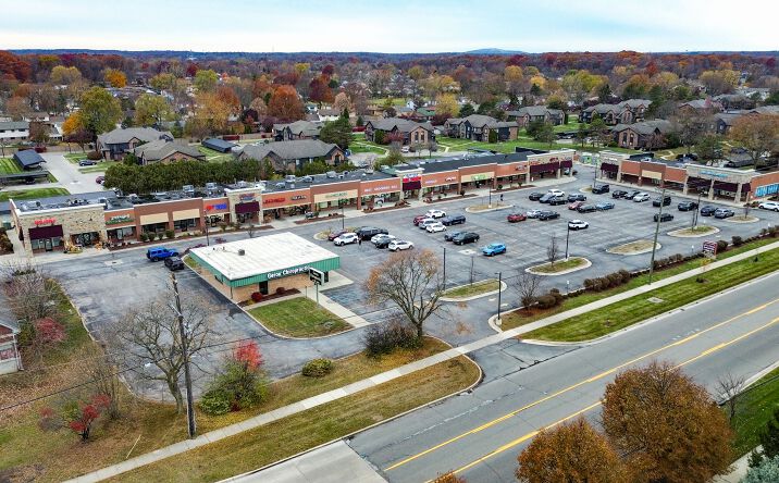 Pictures of Retail, Office property located at 7233-7399 N. Lilley Road, Canton, MI 48187 for lease - image #1