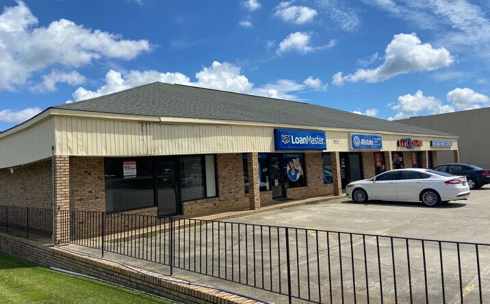 Pictures of Retail property located at 6051 U S Highway 98, Hattiesburg, MS 39402 for lease - image #1