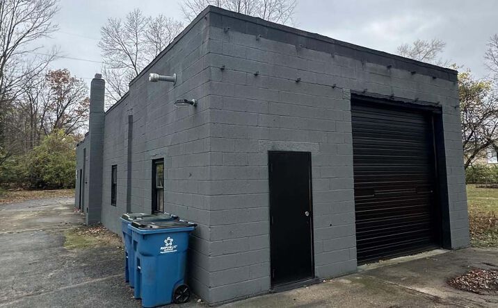 Pictures of Industrial, Retail property located at 4523 N Holland Sylvania Rd, Toledo, OH 43623 for lease - image #1