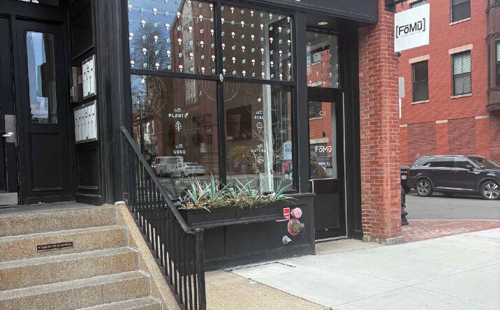 Pictures of Retail property located at 655 Tremont St, Boston, MA 02118 for lease - image #1