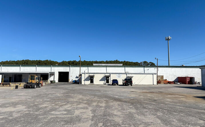 Pictures of Industrial property located at 1930 Hanahan Road # 1400b, Charleston, SC 29406 for lease - image #1
