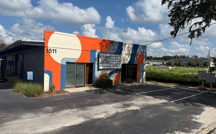 Pictures of Industrial property located at 1495 Seminola Blvd, Casselberry, FL 32707 for lease - image #1