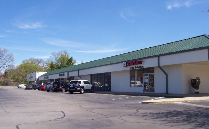Pictures of Retail property located at 1400 Teal Rd, Lafayette, IN 47905 for lease - image #1