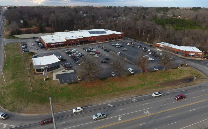 Pictures of Retail property located at 970 Cox Creek Pkwy, Florence, AL 35633 for lease - image #1