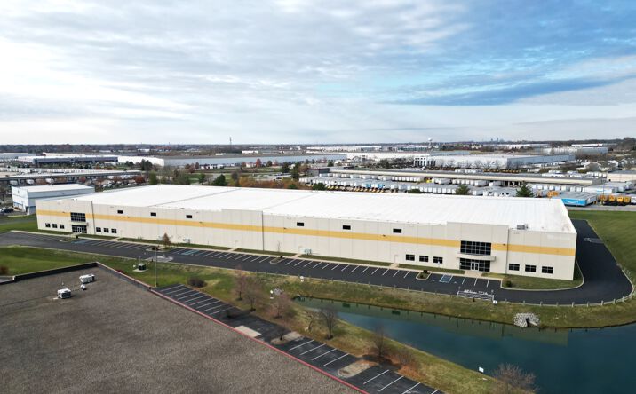 Pictures of Industrial property located at 998 Gerdt Ct, Greenwood, IN 46143 for lease - image #1