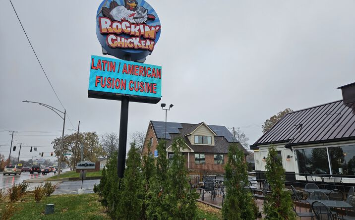 Pictures of Restaurant property located at 2519 N First Ave, Evansville, IN 47710 for lease - image #1
