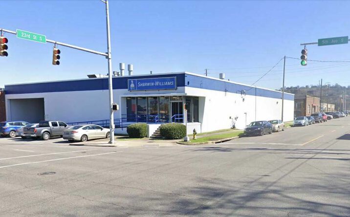 Pictures of Retail property located at 2301 5th Ave S, Birmingham, AL 35233 for lease - image #1