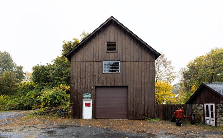 Pictures of Industrial property located at 371 Shear Hill Road Bay 2, Carmel, NY 10512 for lease - image #1