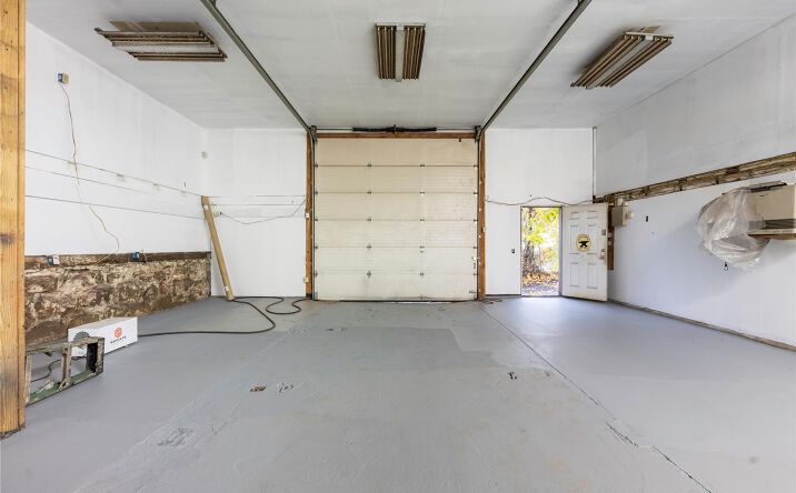 Pictures of Industrial property located at 371 Shear Hill Road Bay 1, Carmel, NY 10512 for lease - image #1